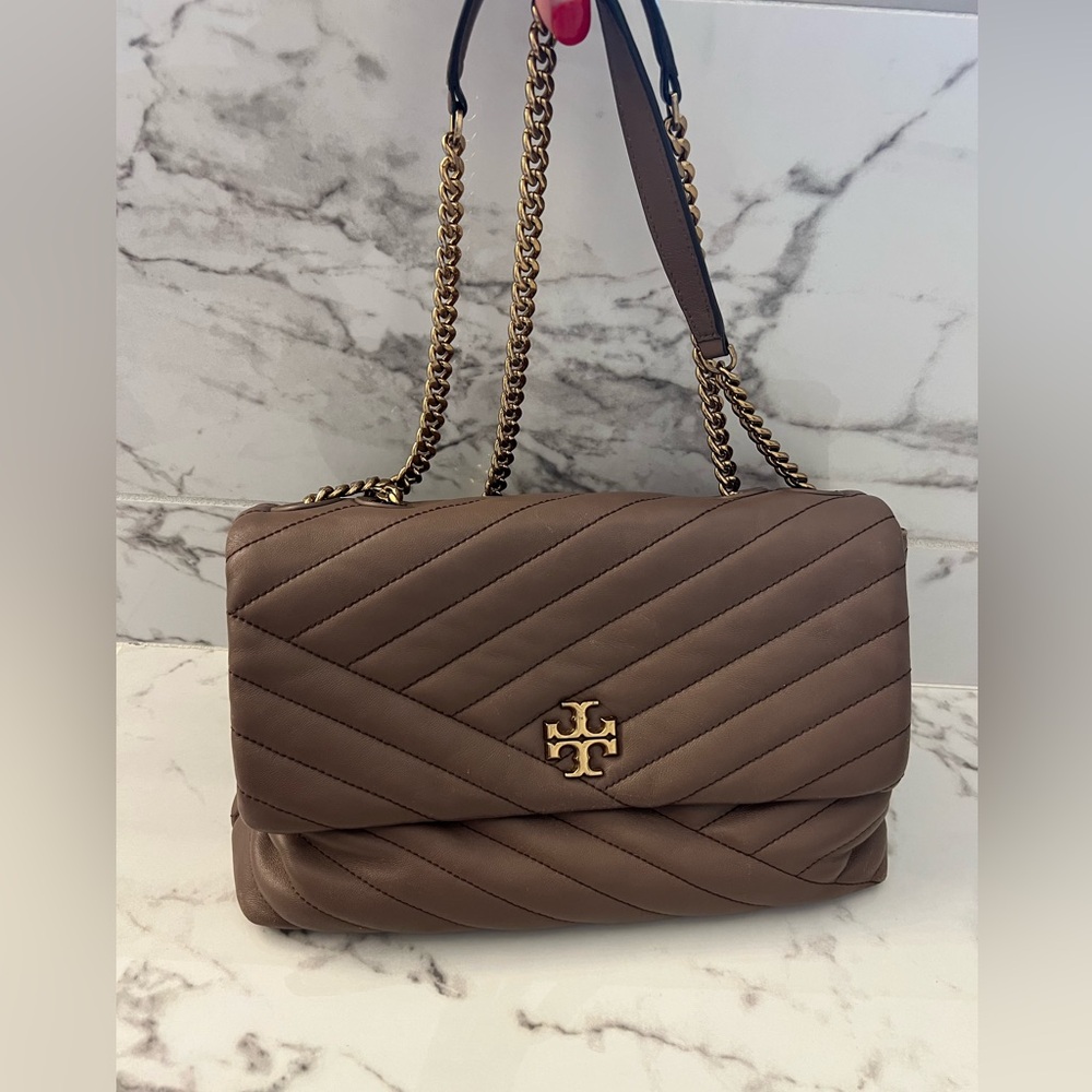 TORY BURCH KIRA CHEVRON SMALL CONVERTIBLE SHOULDER BAG